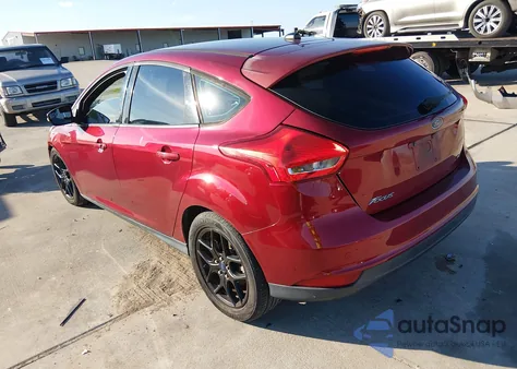 2016 Ford Focus Se z USA, uszkodzony, nr VIN 1FADP3K20GL302836